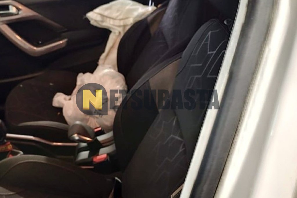 Peugeot 2008 1.2 VTi 2014