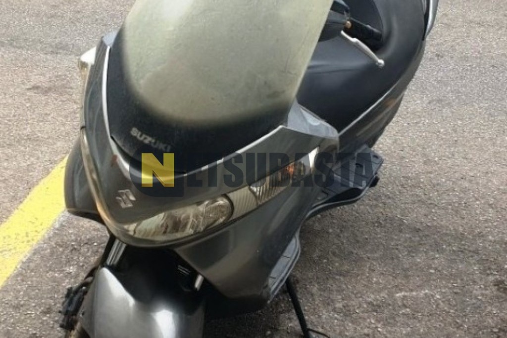 Suzuki Burgman 125 2009