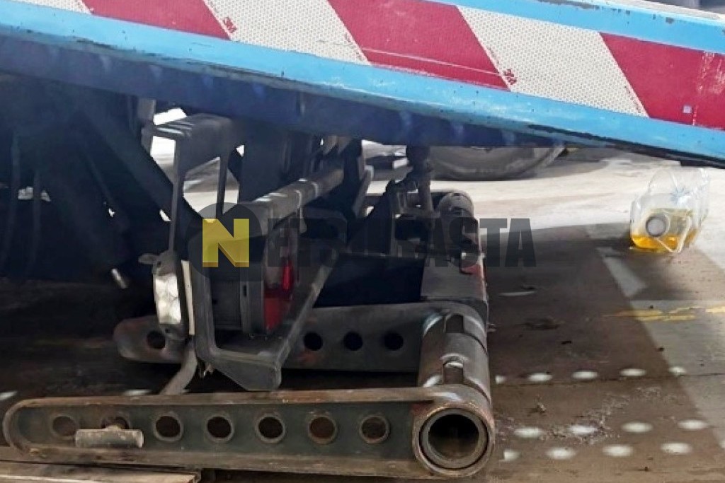 Renault D7 Grúa Portacoches 2016