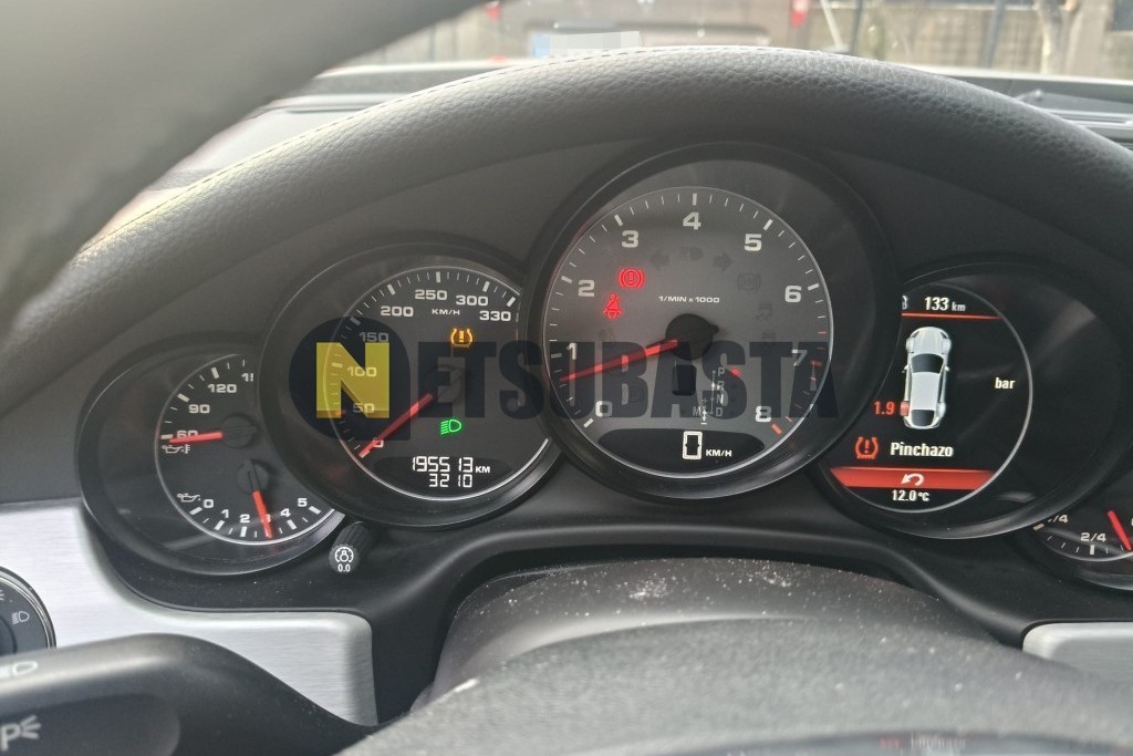 Porsche Panamera S PDK 2011