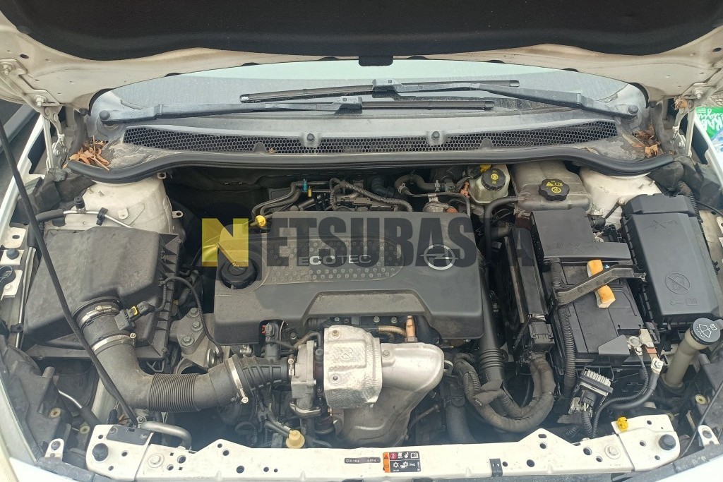 Opel Astra Sports Tourer 1.3 ecoFlex 2011