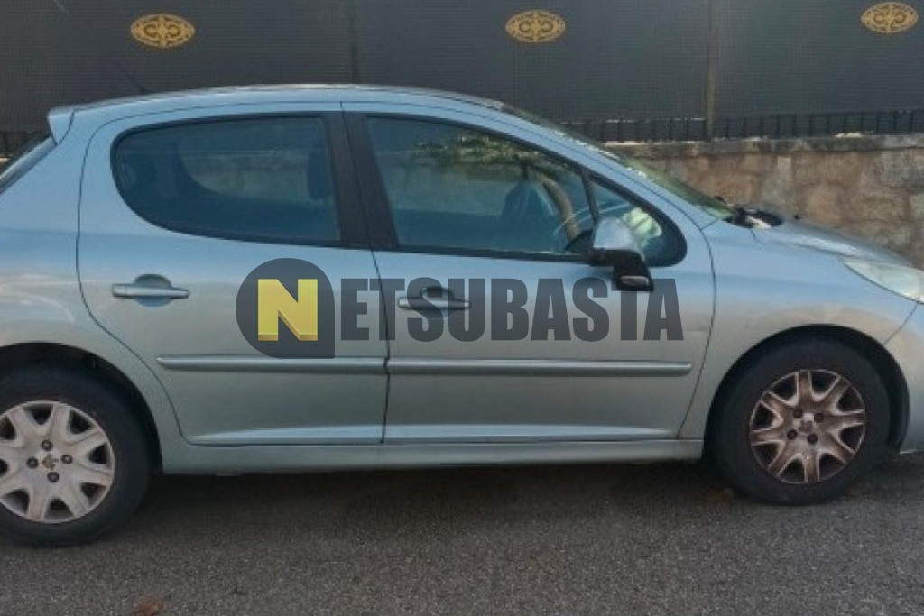Peugeot 207 1.4i 2011