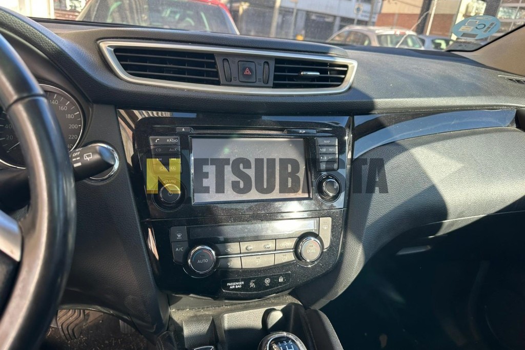 Nissan Qashqai 1.2 DIG-T 4x2 2015