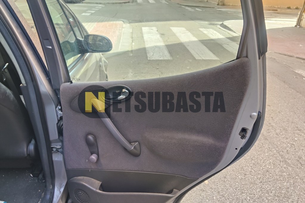 Mercedes-Benz A 170 CDI Aut. 2000