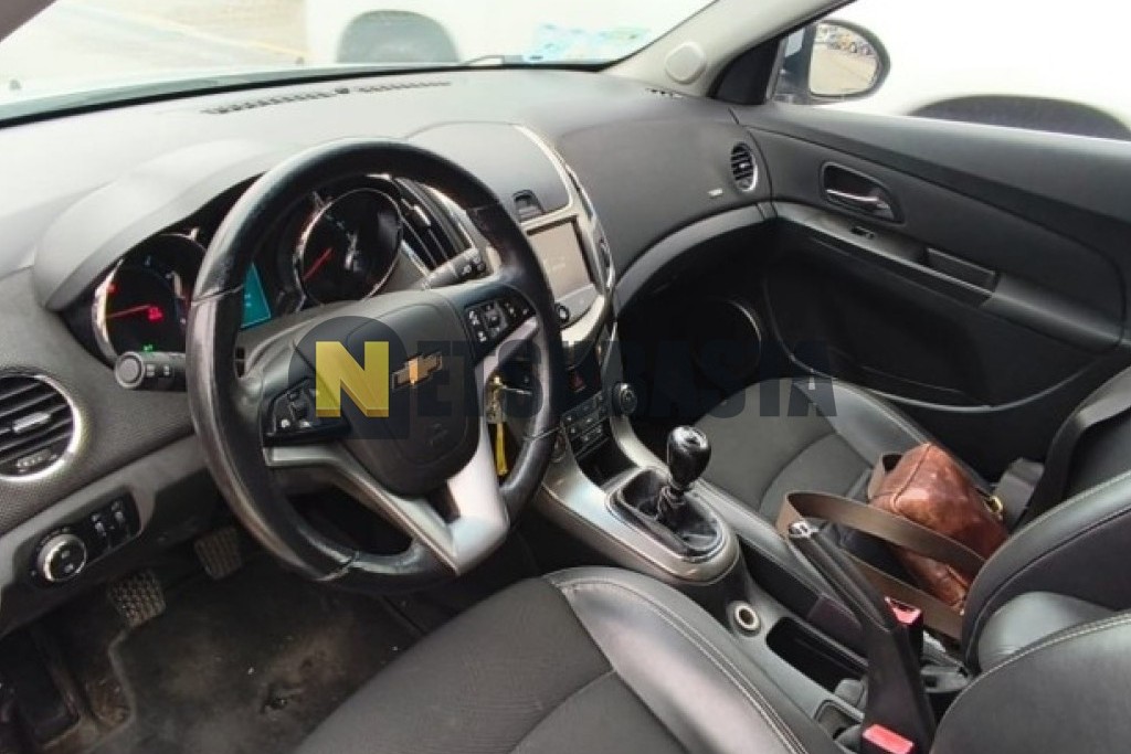 Chevrolet Cruze SW 1.4T 2014