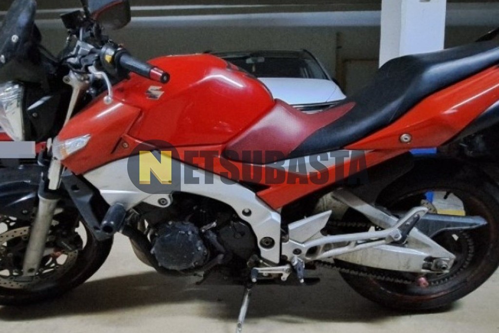 Suzuki GSR 600 2006