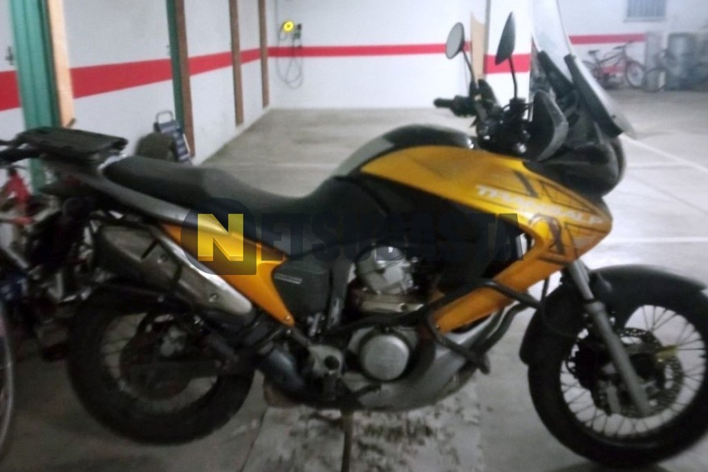 Honda Transalp XL 700 V ABS 2008