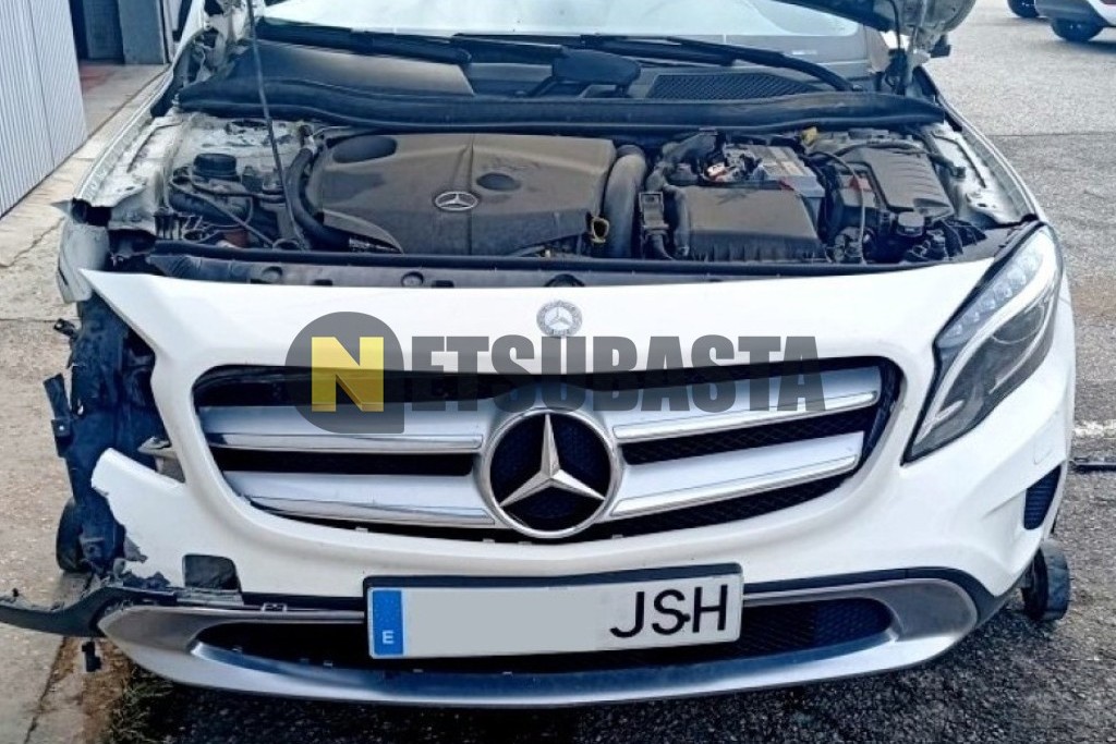 Mercedes-Benz GLA 200 d 2016