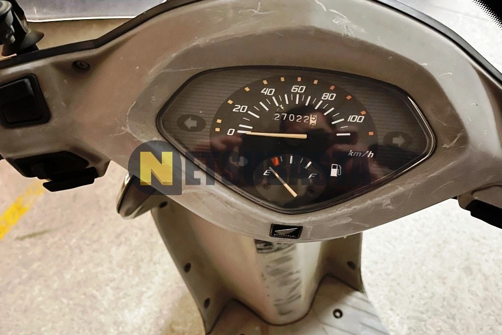 Honda SCV 100 LEAD 2008