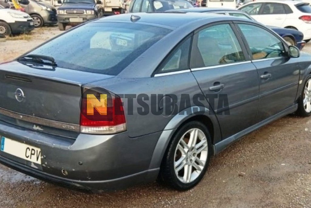 Opel Vectra 2.2 DTi 2003
