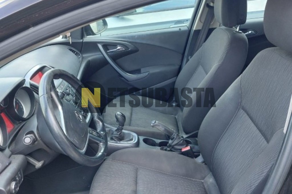 Opel Astra Sports Tourer 1.6 CDTI 2015