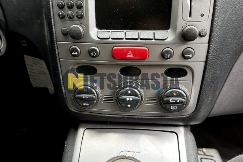 Alfa Romeo GT 1.9 JTD 2004