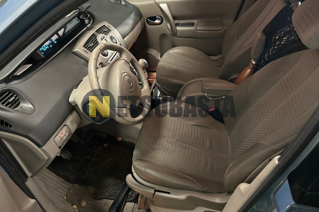 Renault Grand Scenic 2.0 16V 2005