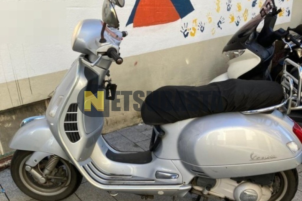 Vespa GTS 250 ie 2006