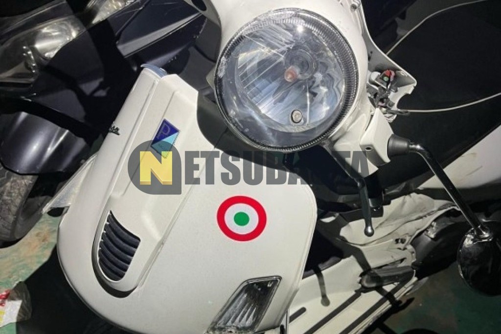 Vespa GTS 125 ie 2012