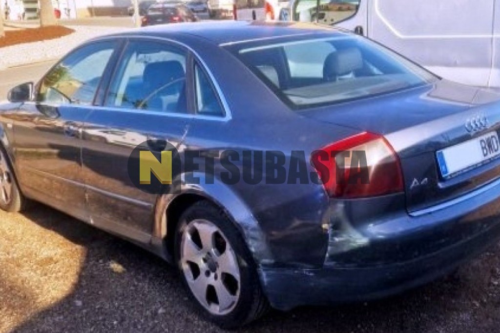 Audi A4 2.5 TDI multitronic 6 vel. 2002