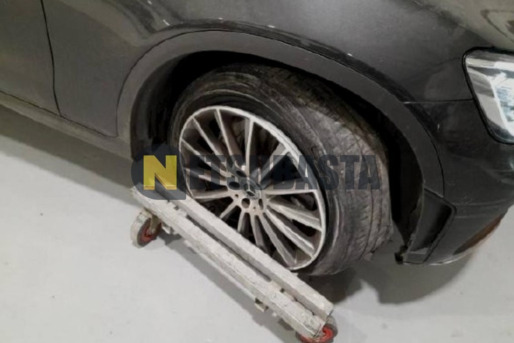 Mercedes-Benz GLC 200 d 4MATIC 2021