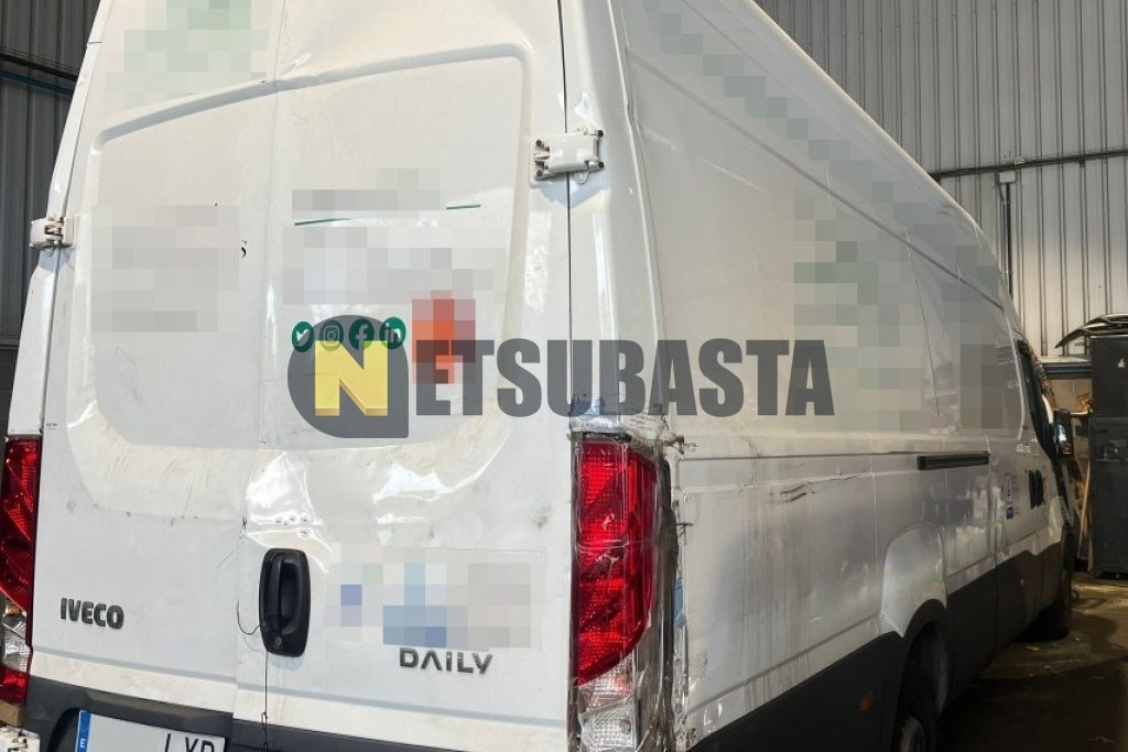 Iveco Daily 2.3 TD 35S16 2022