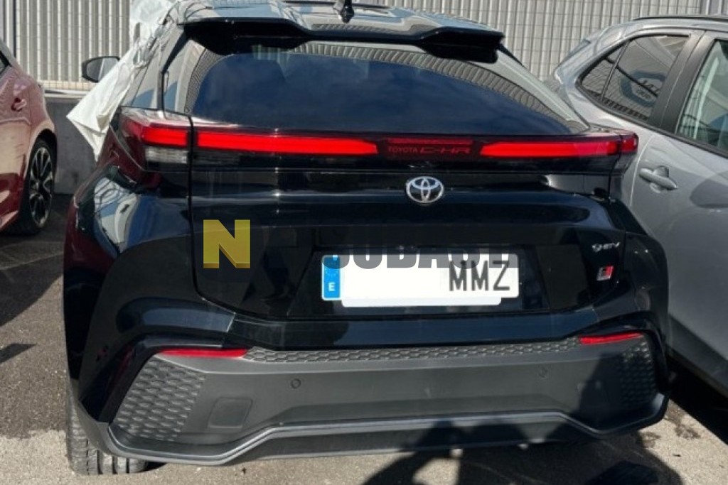 Toyota C-HR 200H AWD-i 2024