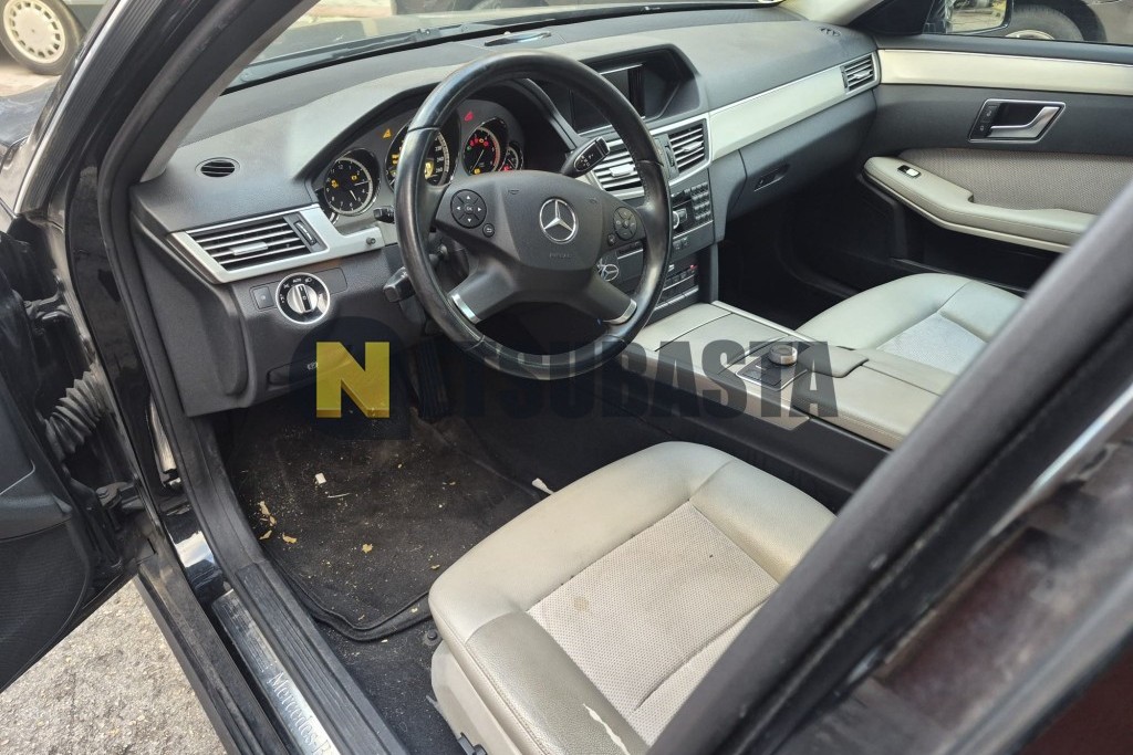 Mercedes-Benz E 220 CDI BlueEFFICIENCY Aut. 2012