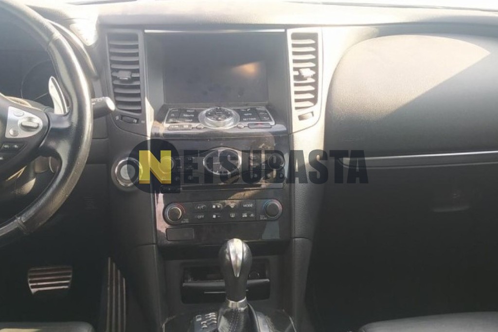 Infiniti QX70 3.0d 2014