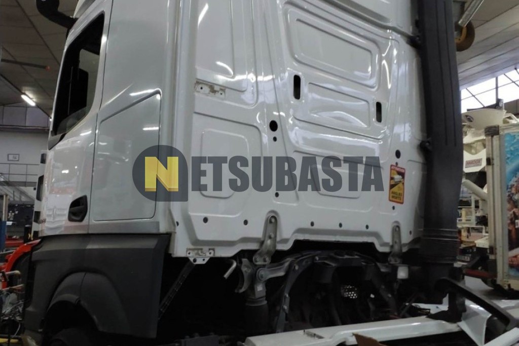 Mercedes-Benz Actros 1848 LS 2021