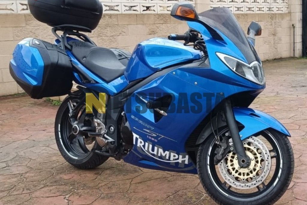 Triumph SPRINT ST 1050 2005