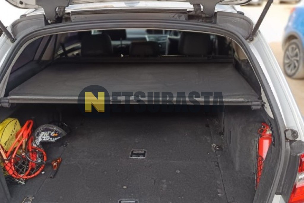 Mercedes-Benz E 220 CDI BlueEFFICIENCY Estate Aut. 2012