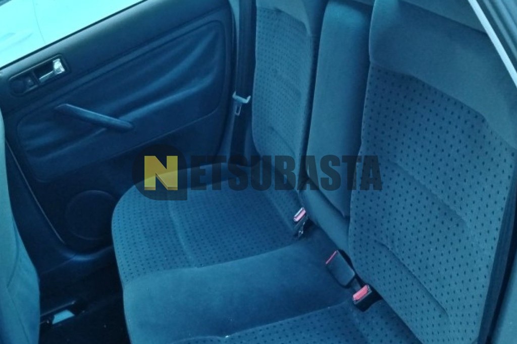 Volkswagen Passat 1.8 1997