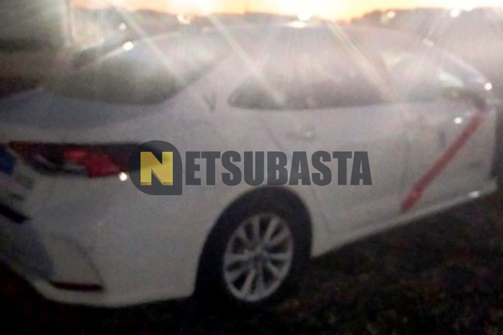 Toyota Corolla Sedan 140H 2023