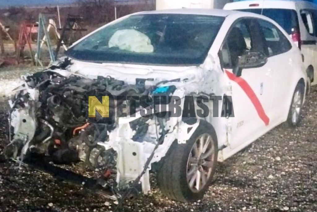 Toyota Corolla Sedan 140H 2023