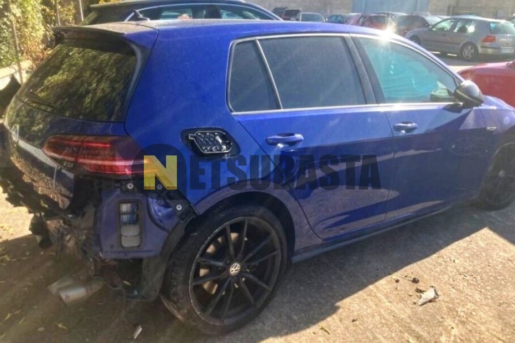 Volkswagen Golf R 2.0 TSI DSG 7 vel. 2018