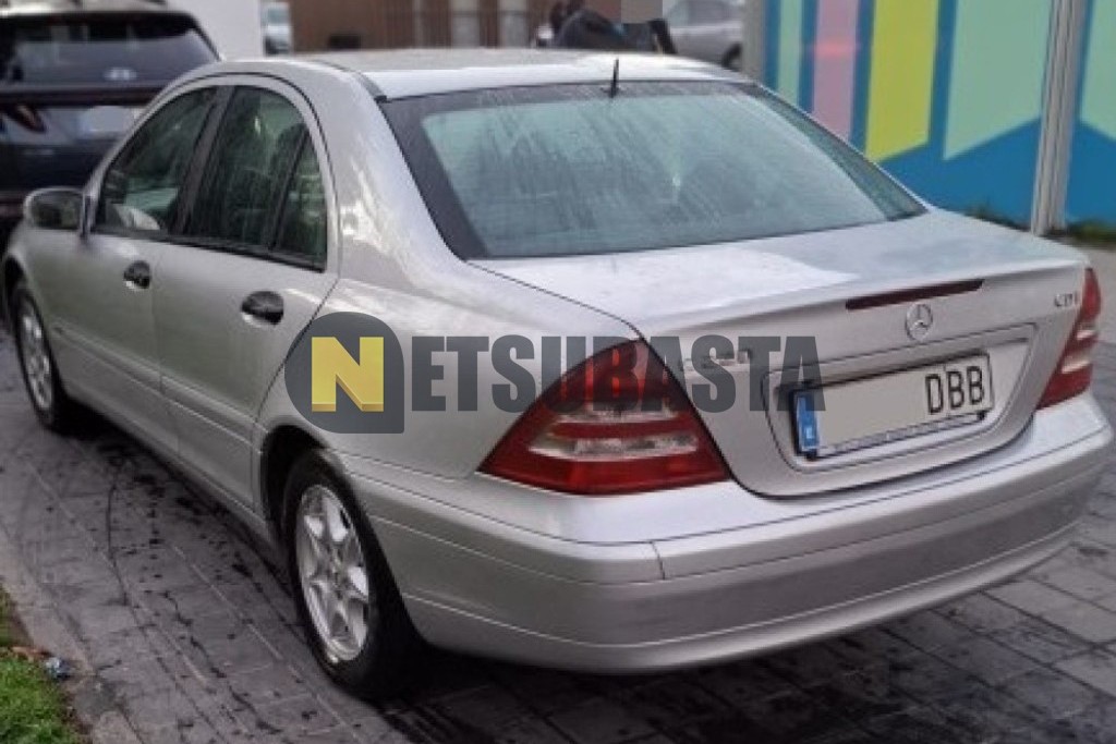 Mercedes-Benz C 220 CDI Aut. 2004