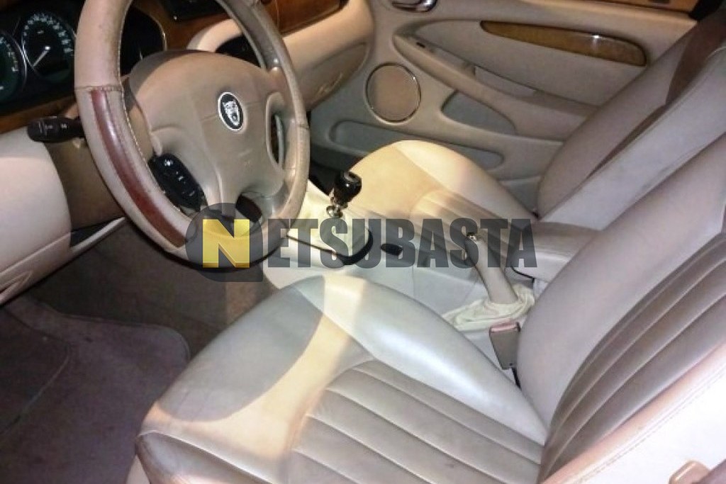 Jaguar X-Type 2.5 V6 Aut. 2001