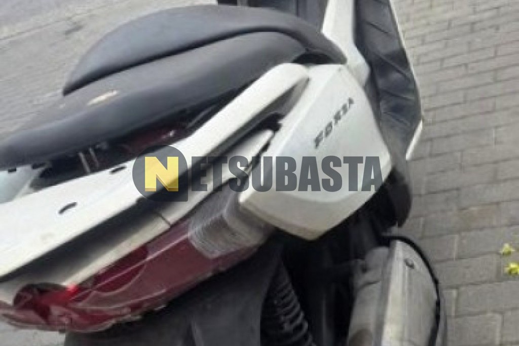 Honda Forza 300 2013