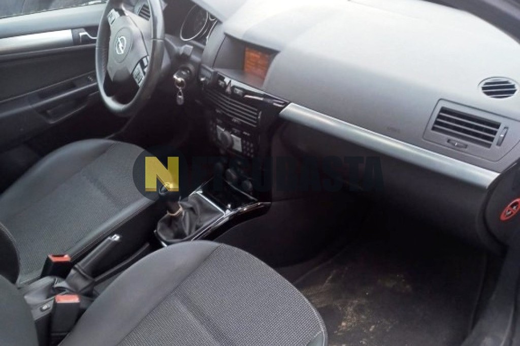 Opel Astra Sedan 1.7 CDTi 2009