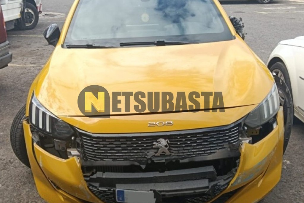 Peugeot 208 1.2 PureTech 2021