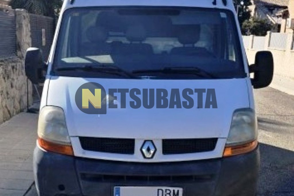 Renault Master Furgon 2.5 dCi 2004