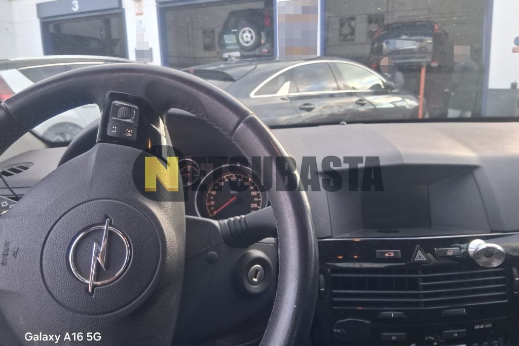 Opel Astra 1.7 CDTi 2011