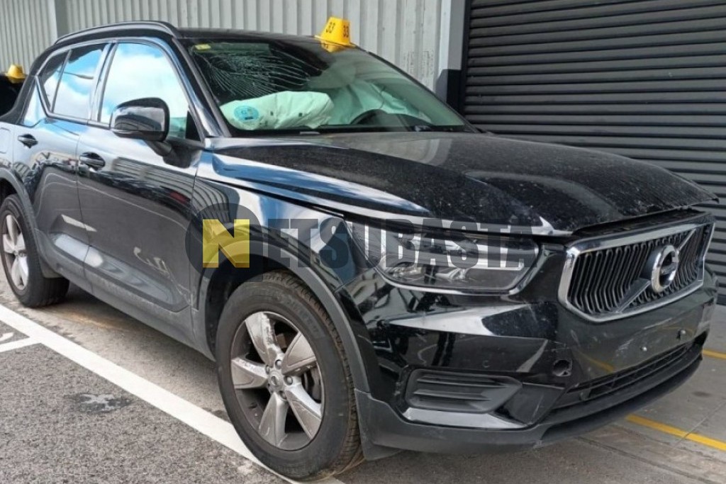 Volvo XC40 T2 2020