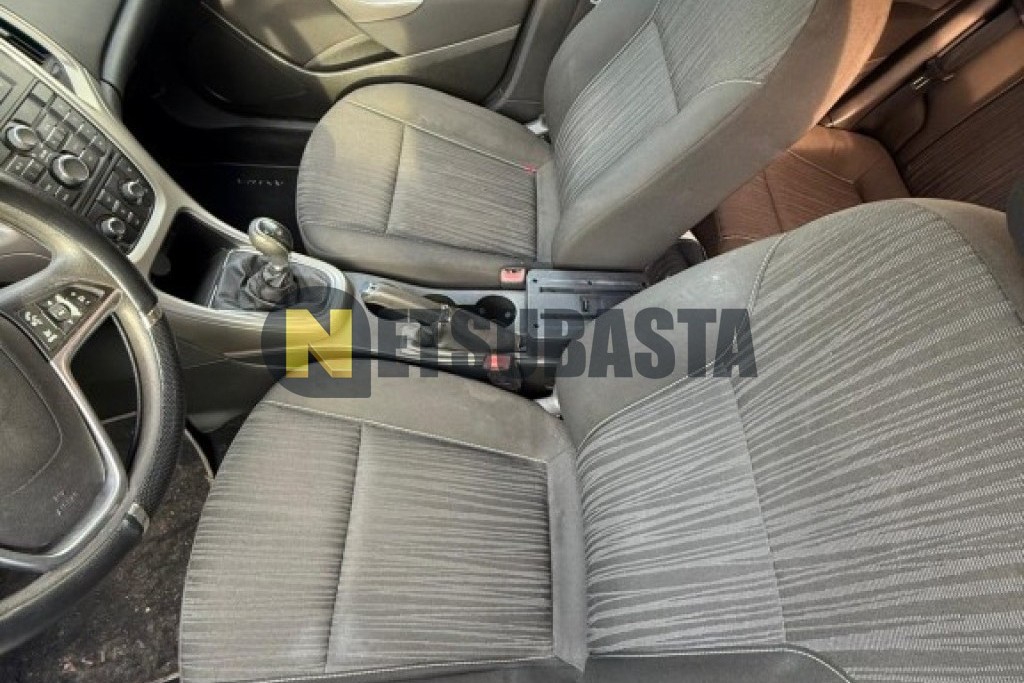 Opel Astra 1.7 CDTi 2010