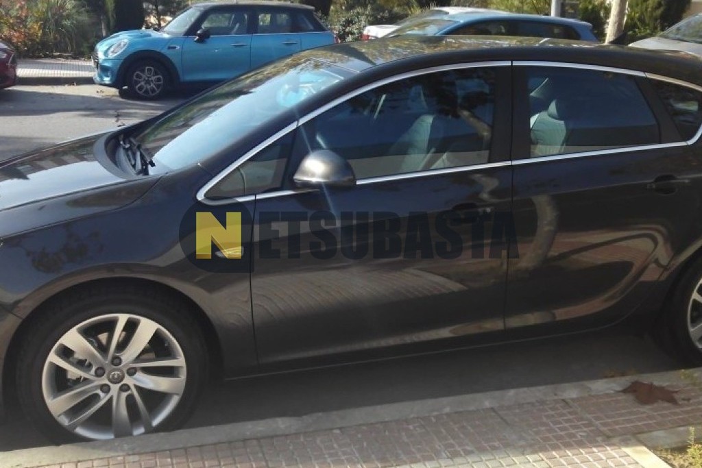 Opel Astra 1.6 CDTi 2015