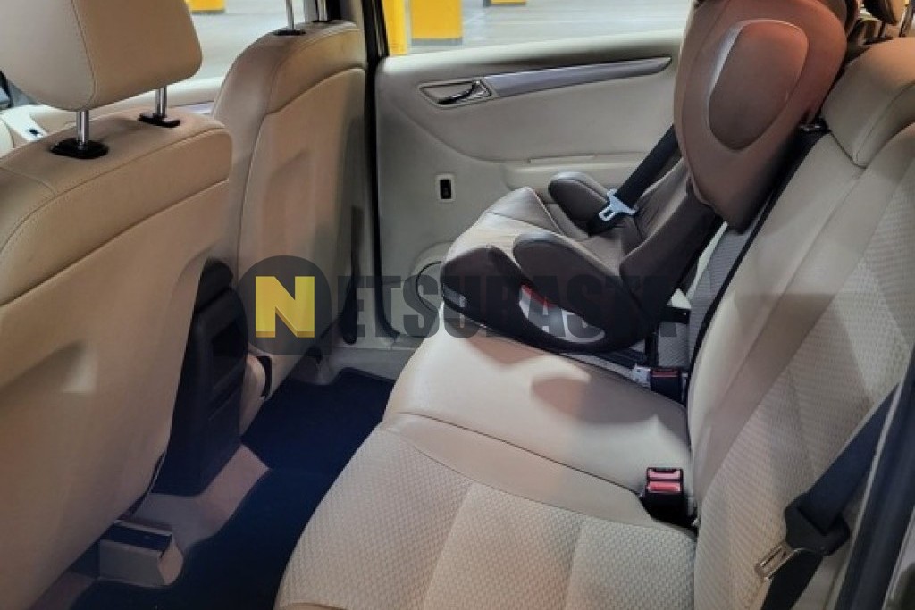 Mercedes-Benz B 180 CDI BlueEFFICIENCY 7G-DCT 2011