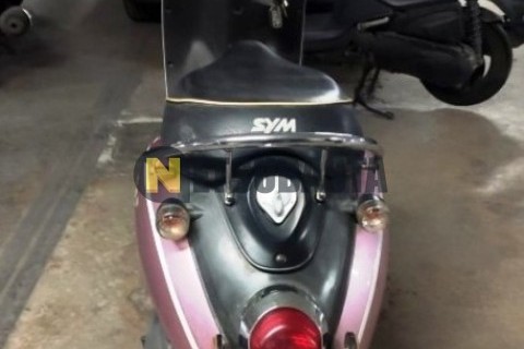 Honda FES 150 Pantheon 2004