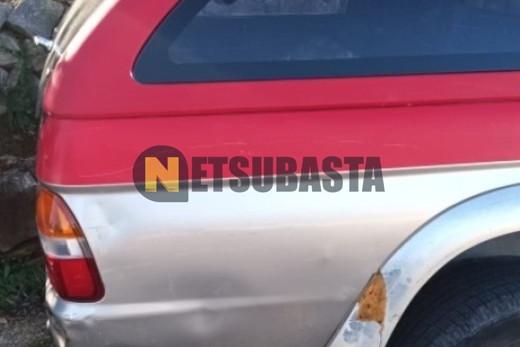 Mitsubishi L200 Doble Cabina 2.5 4X4 2004