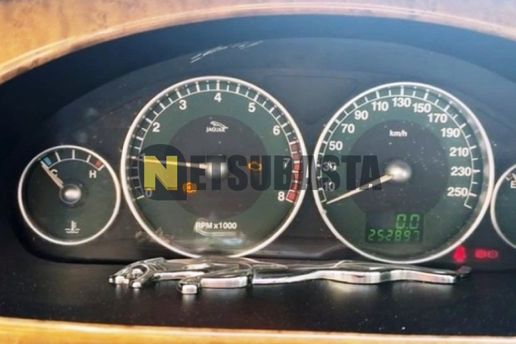 Jaguar X-Type 2.5 V6 2003