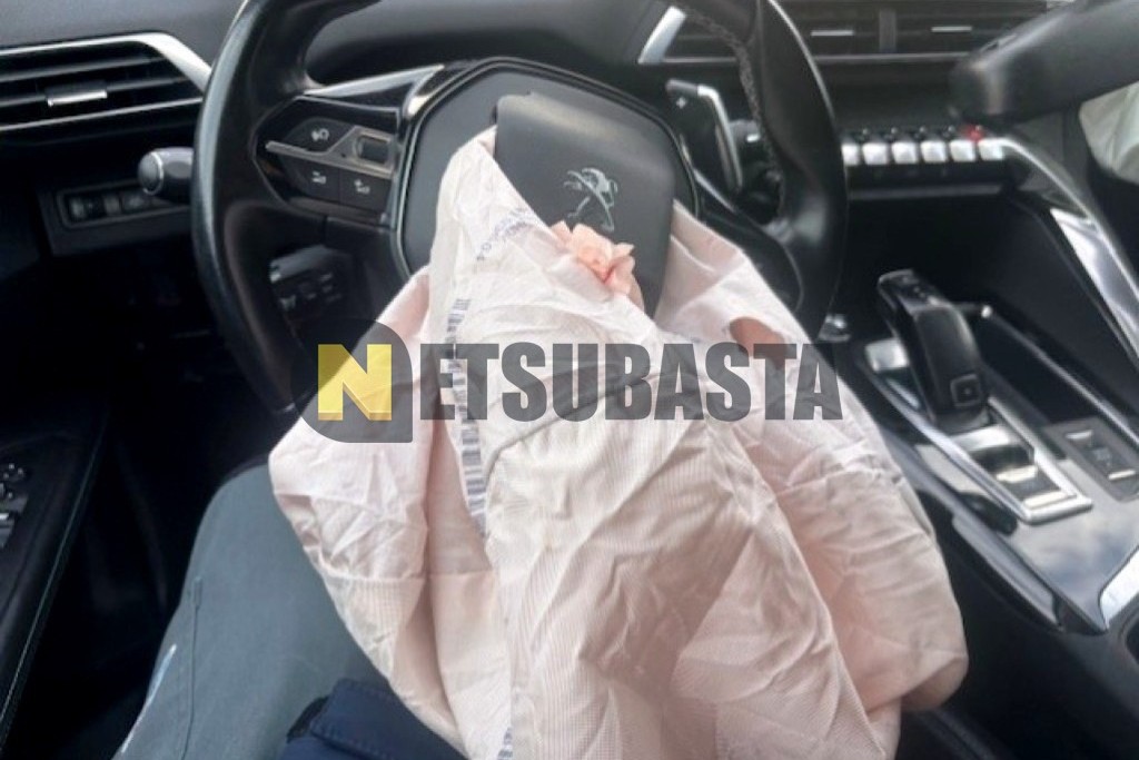 Peugeot 3008 1.5 BlueHDi EAT8 2021