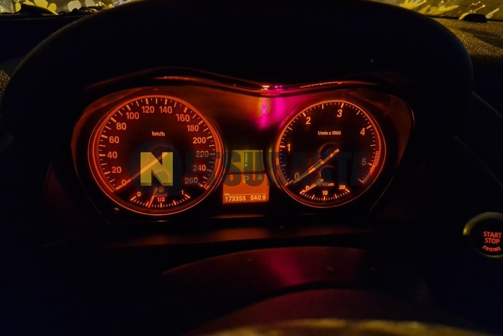 Bmw X1 sDrive18d Aut. 2010