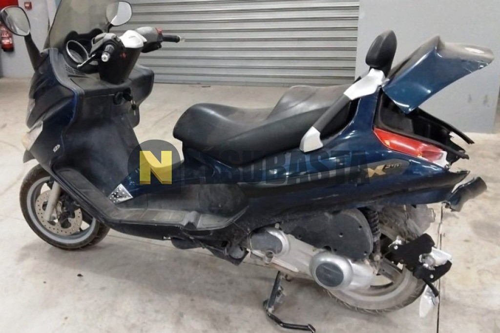 Piaggio X EVO 125 2007