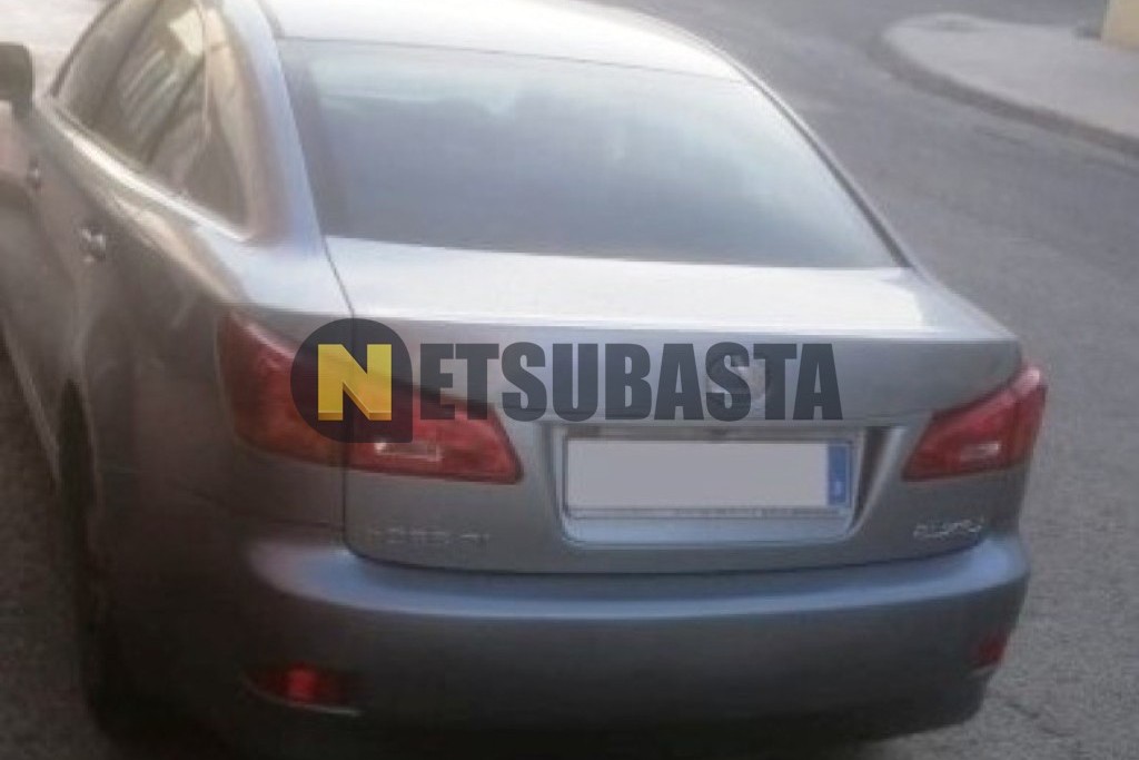 Lexus IS 220d 2006
